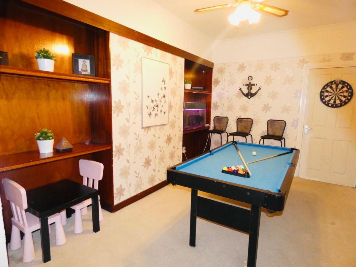 South Norwood Spacious 3 Bed House With Parking & Good Transport מראה חיצוני תמונה