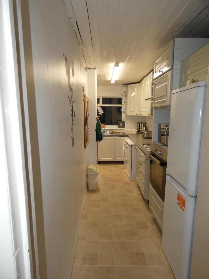 South Norwood Spacious 3 Bed House With Parking & Good Transport מראה חיצוני תמונה